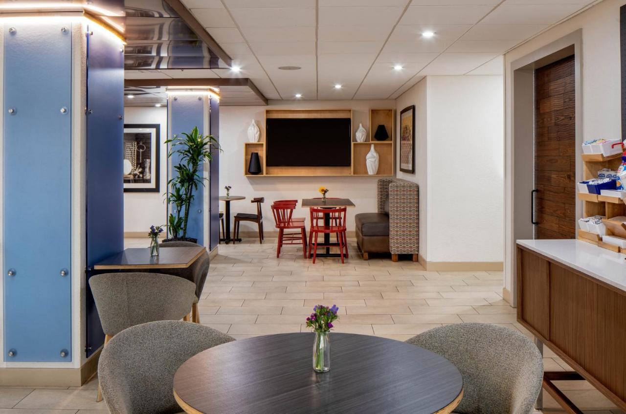 Holiday Inn Express New Orleans Downtown By Ihg Exterior foto